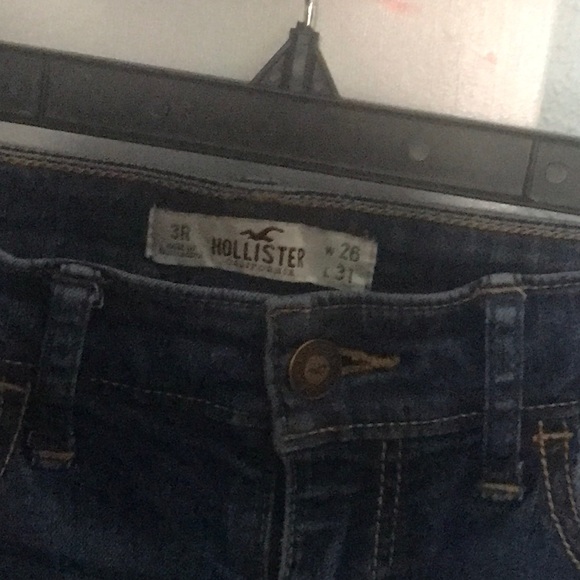 Blue jeans - Picture 3 of 3